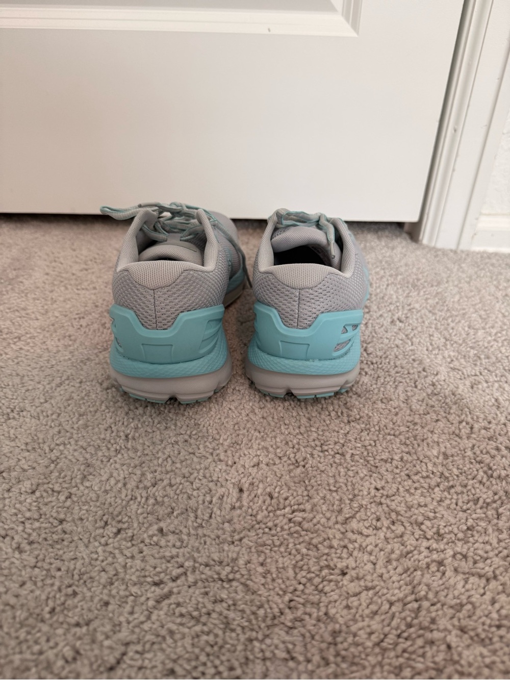 Under Armour Gray and Teal Women's Mesh Trainers - Picture 3 of 4